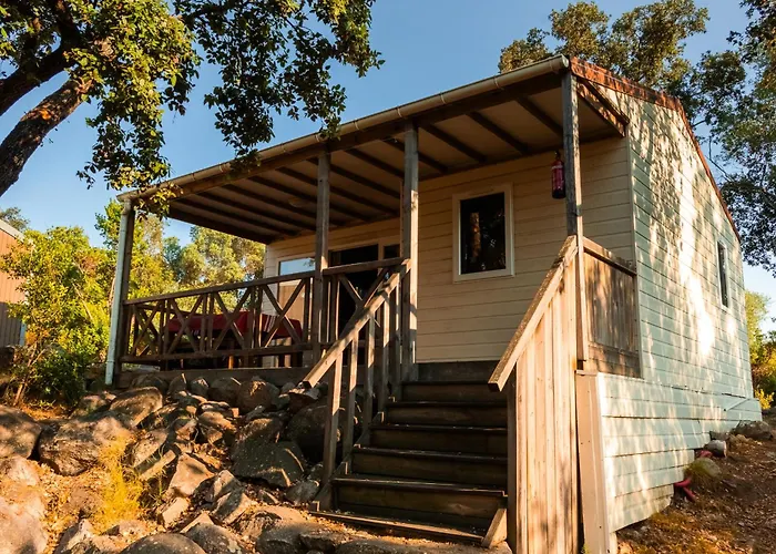 Domaine De La Testa Parque de Campismo 2*