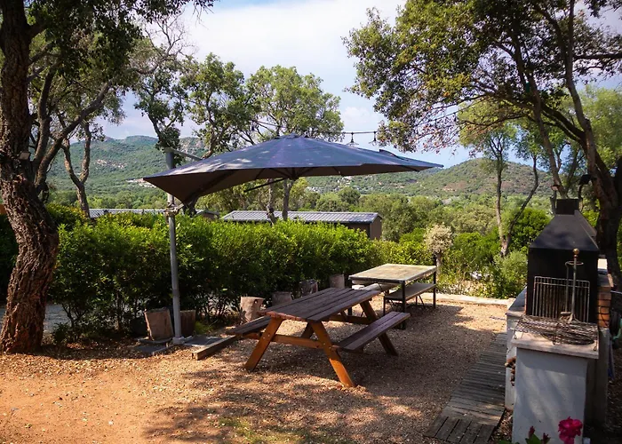 Domaine De La Testa 2*