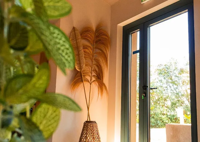 Domaine De La Testa 2*